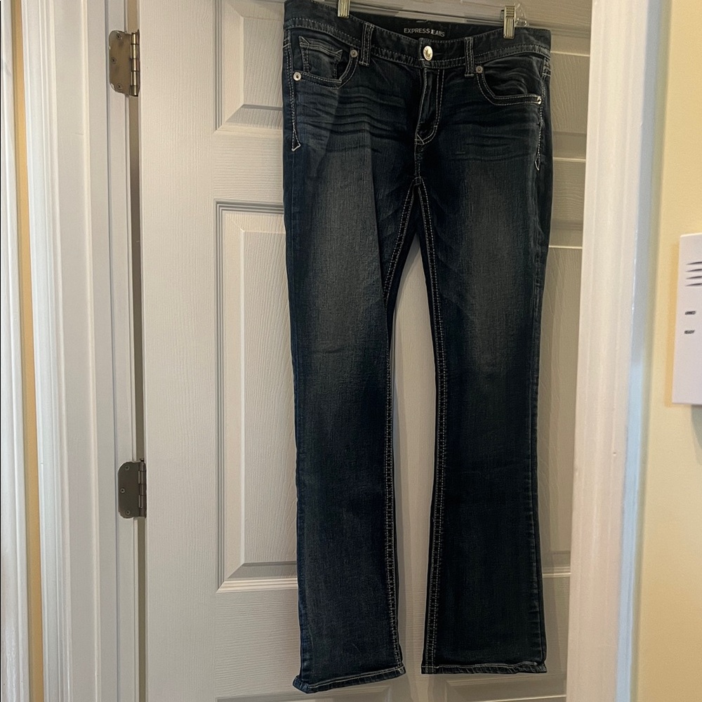 Express Women's Boot Cut Jeans